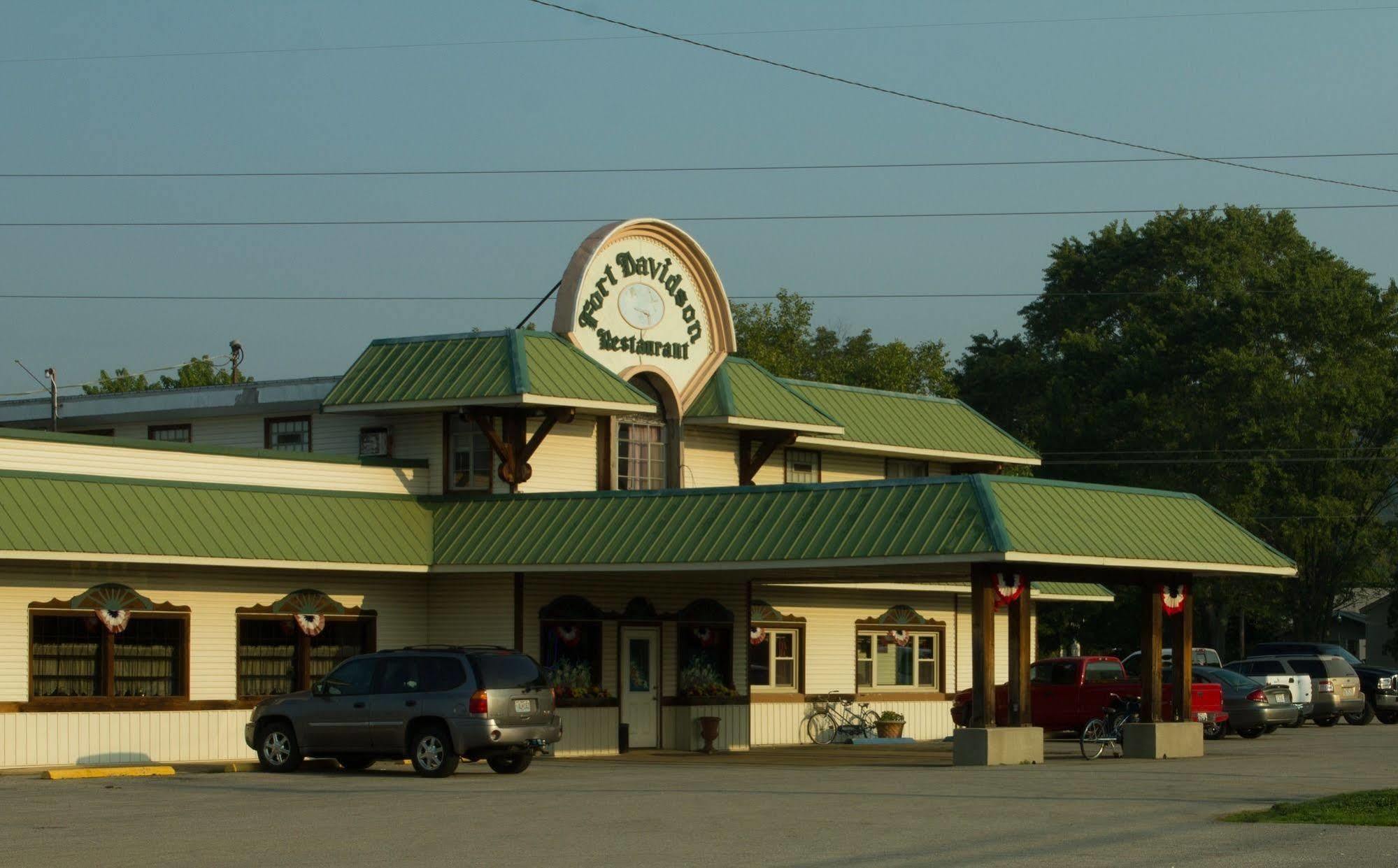 Fort Davidson Hotel Pilot Knob Exterior photo